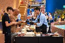 Degustazione di Gorgonzola in fiera.webp