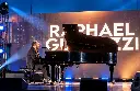 Concerto al pianoforte sotto le luci.webp