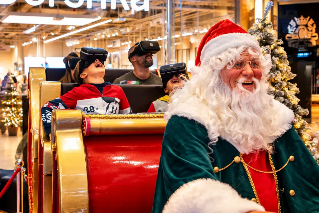 Babbo Natale e la slitta VR natalizia.webp